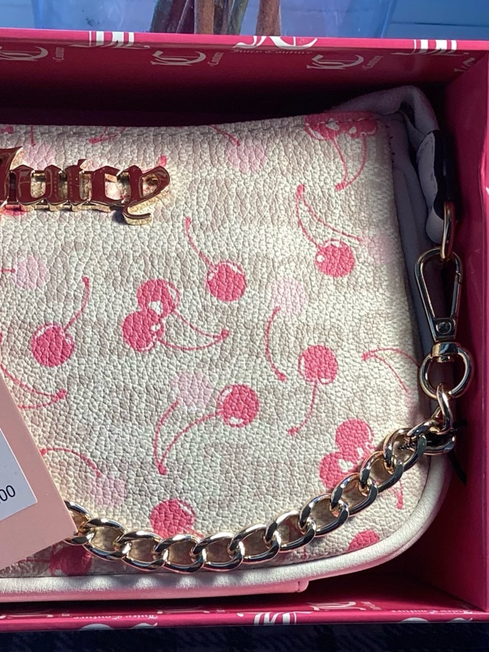 Juicy Couture Boxed Set Sandstone Pink   Bag & mirrored cherry charm - Picture 6 of 8